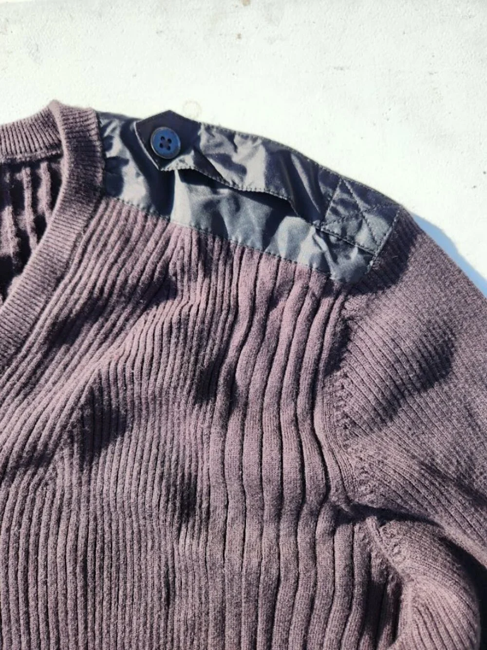 Calvin Klein Ribbed V-Neck Black Sweater Size Men's Large L with Shoulder Detail